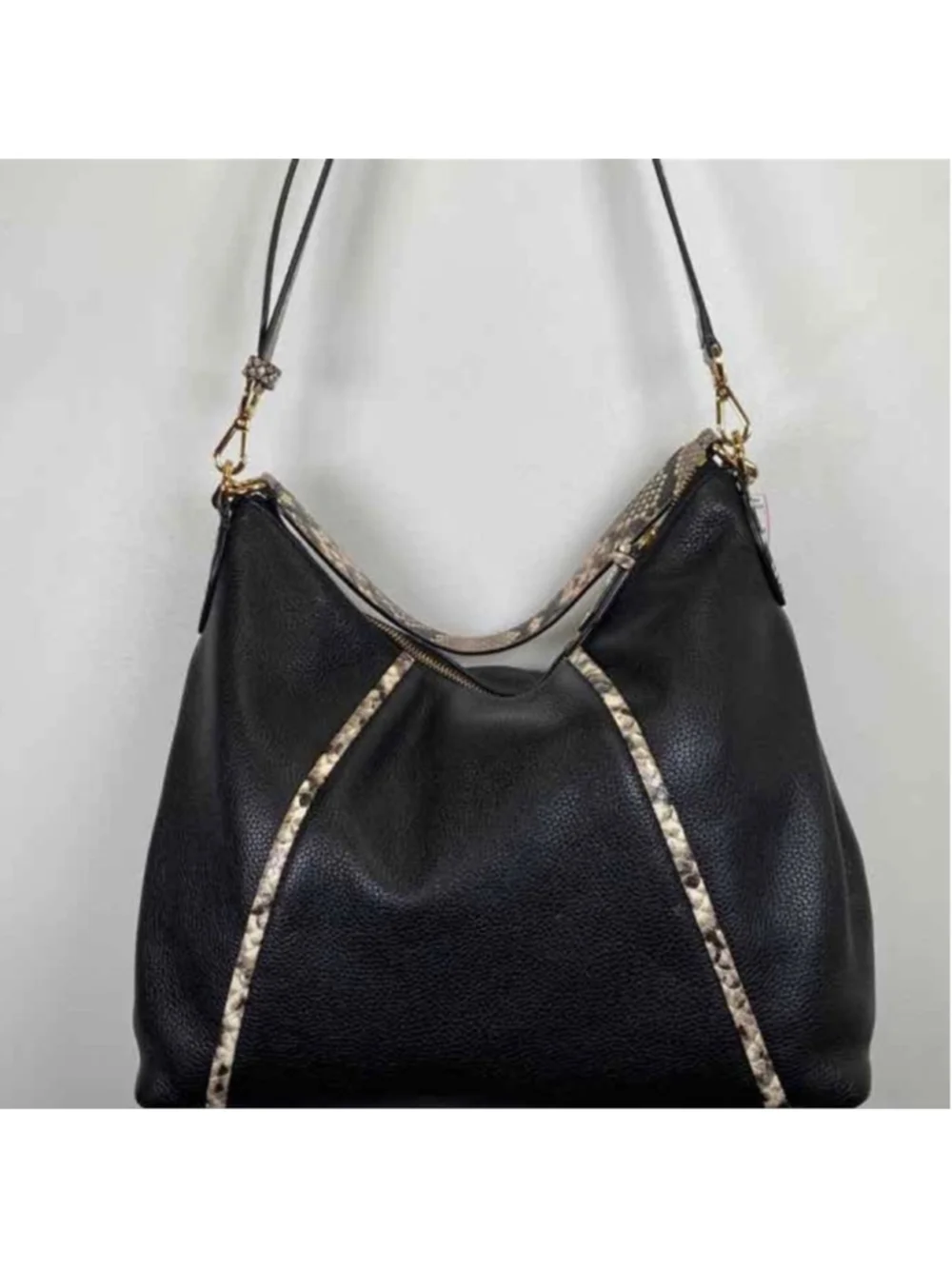 MICHAEL KORS COUTURE BLACK PEBBLE LEATHER WITH SNAKE PRINT HOBO BAG & WALLET EUC